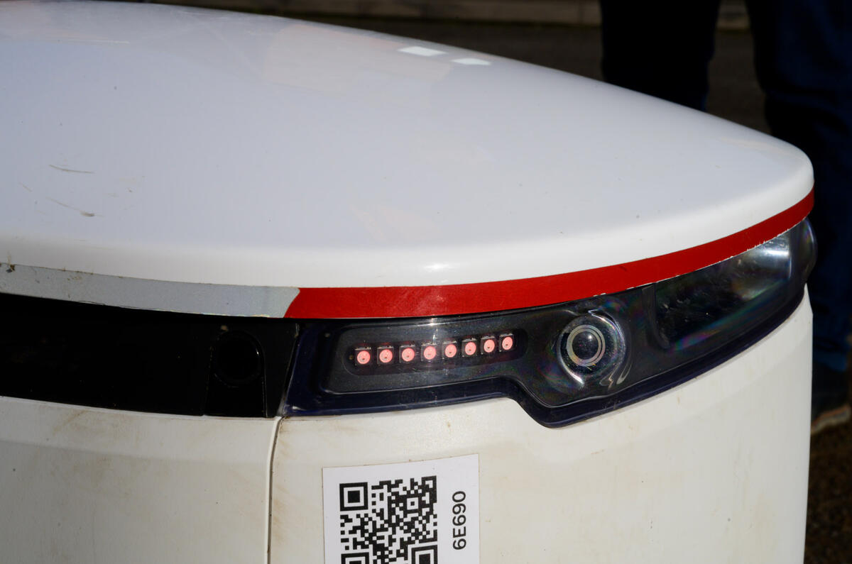 16 Robot Delivery 2021 olg 1818 16 Robot Delivery 2021 olg 1818