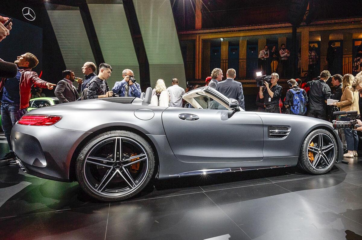Mercedes-AMG GT Roadster 