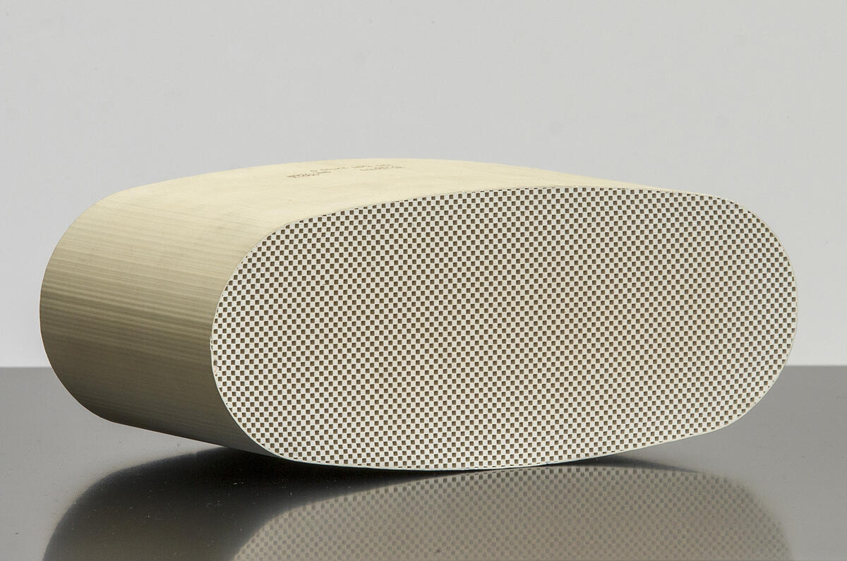 Mercedes-Benz engines