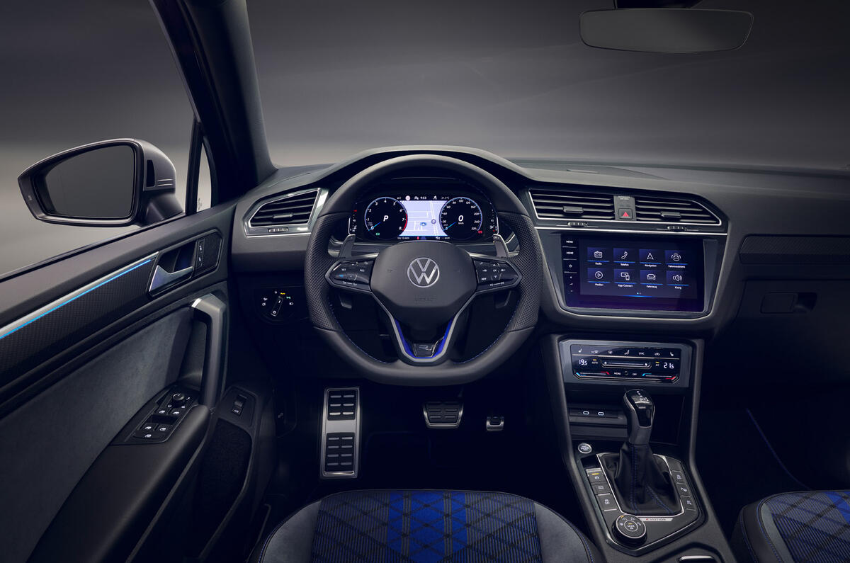Volkswagen Tiguan R - interior Volkswagen Tiguan R - interior