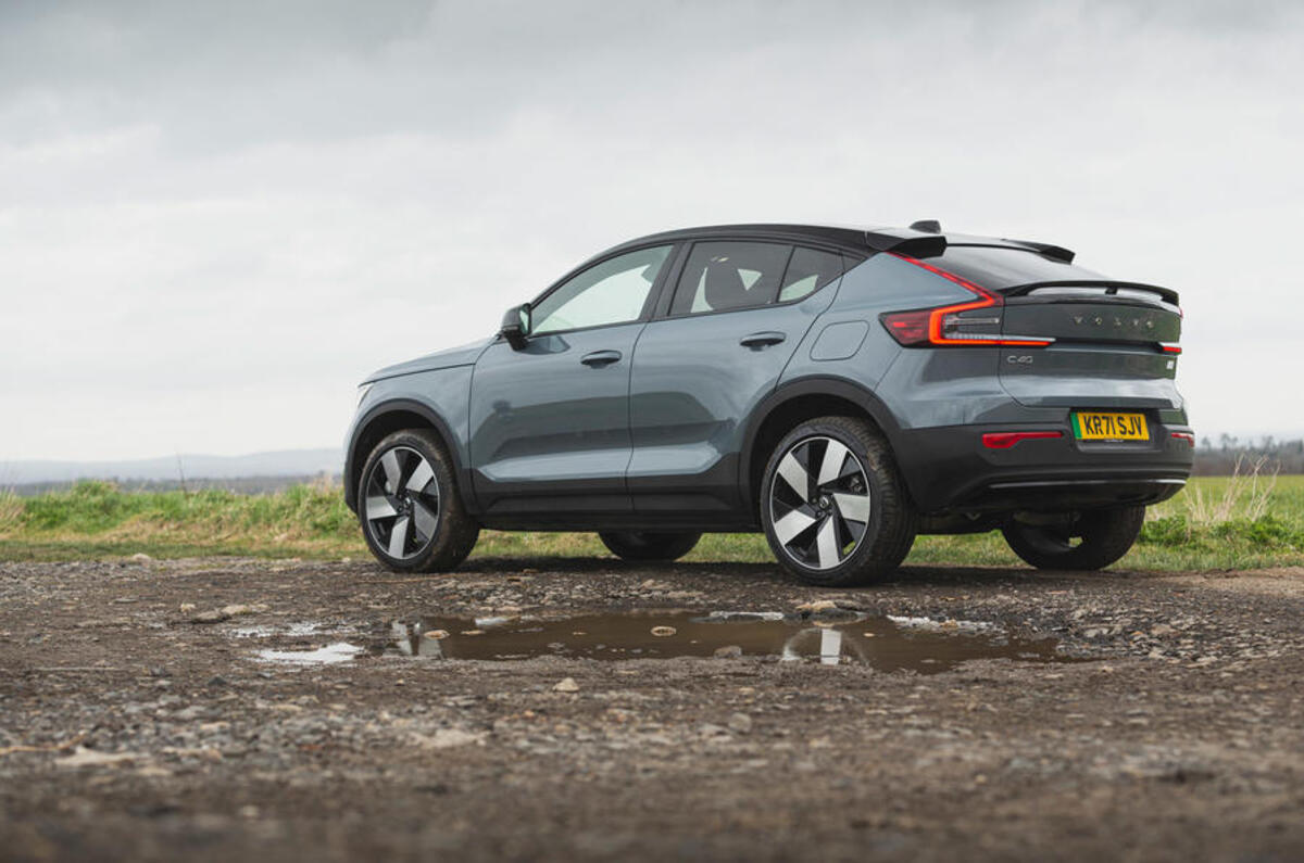 17 volvo c40 recharge uk drive 2022 static rear