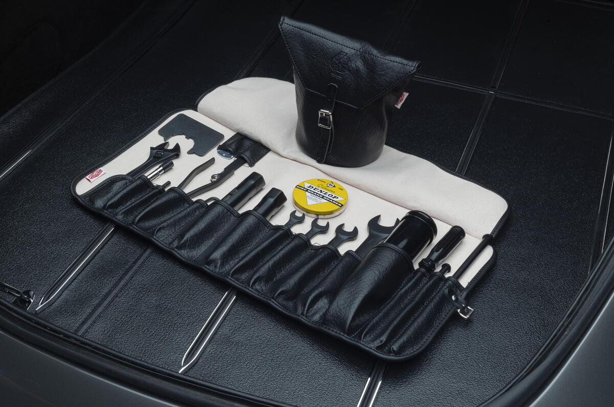17 E TYPE toolkit 17 E TYPE toolkit