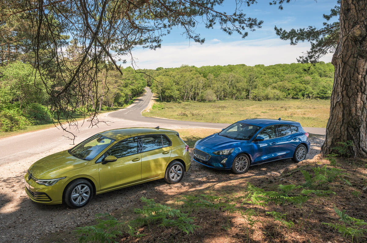 Focus and Golf - static side Focus and Golf - static side