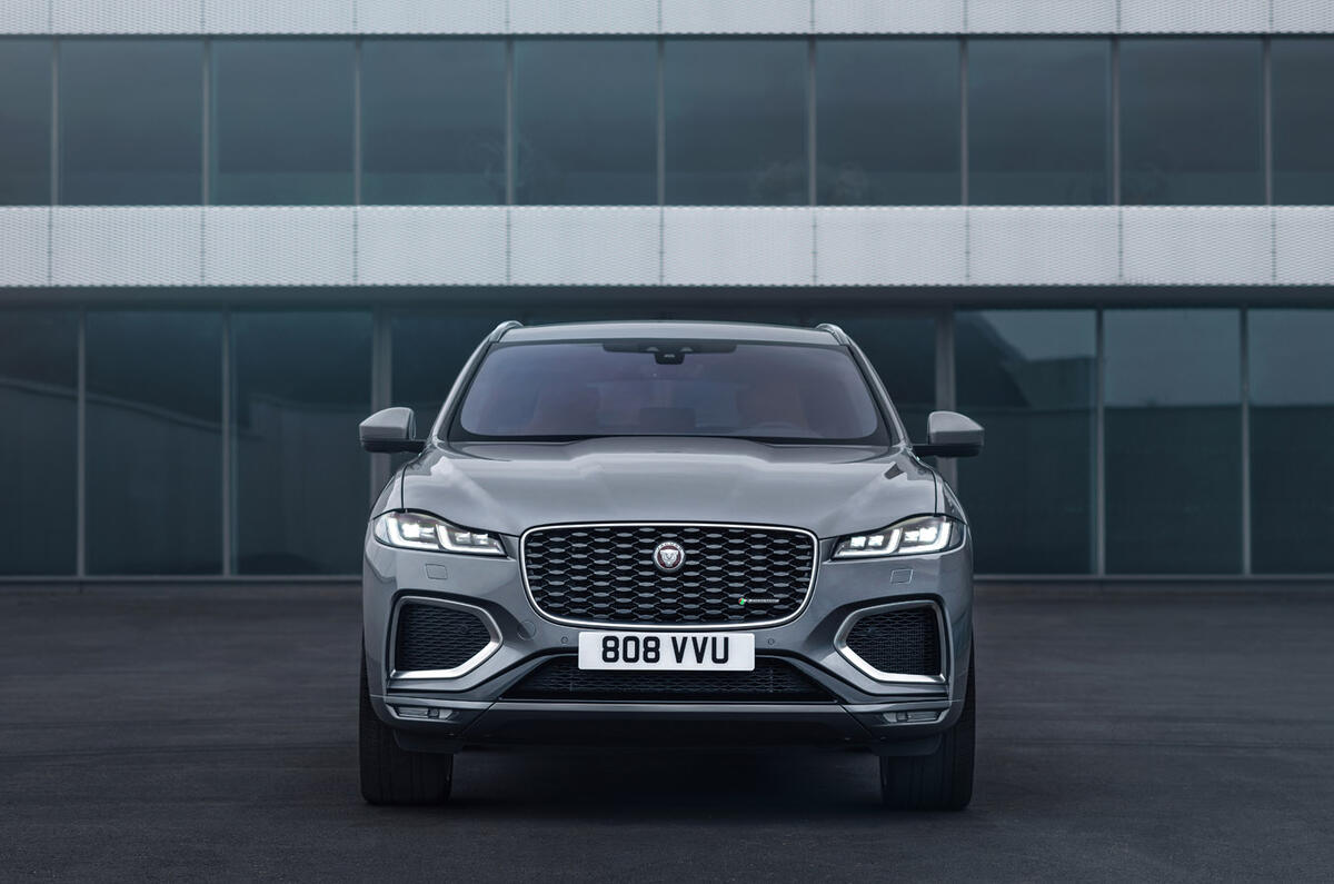 Jaguar F-Pace - front Jaguar F-Pace - front