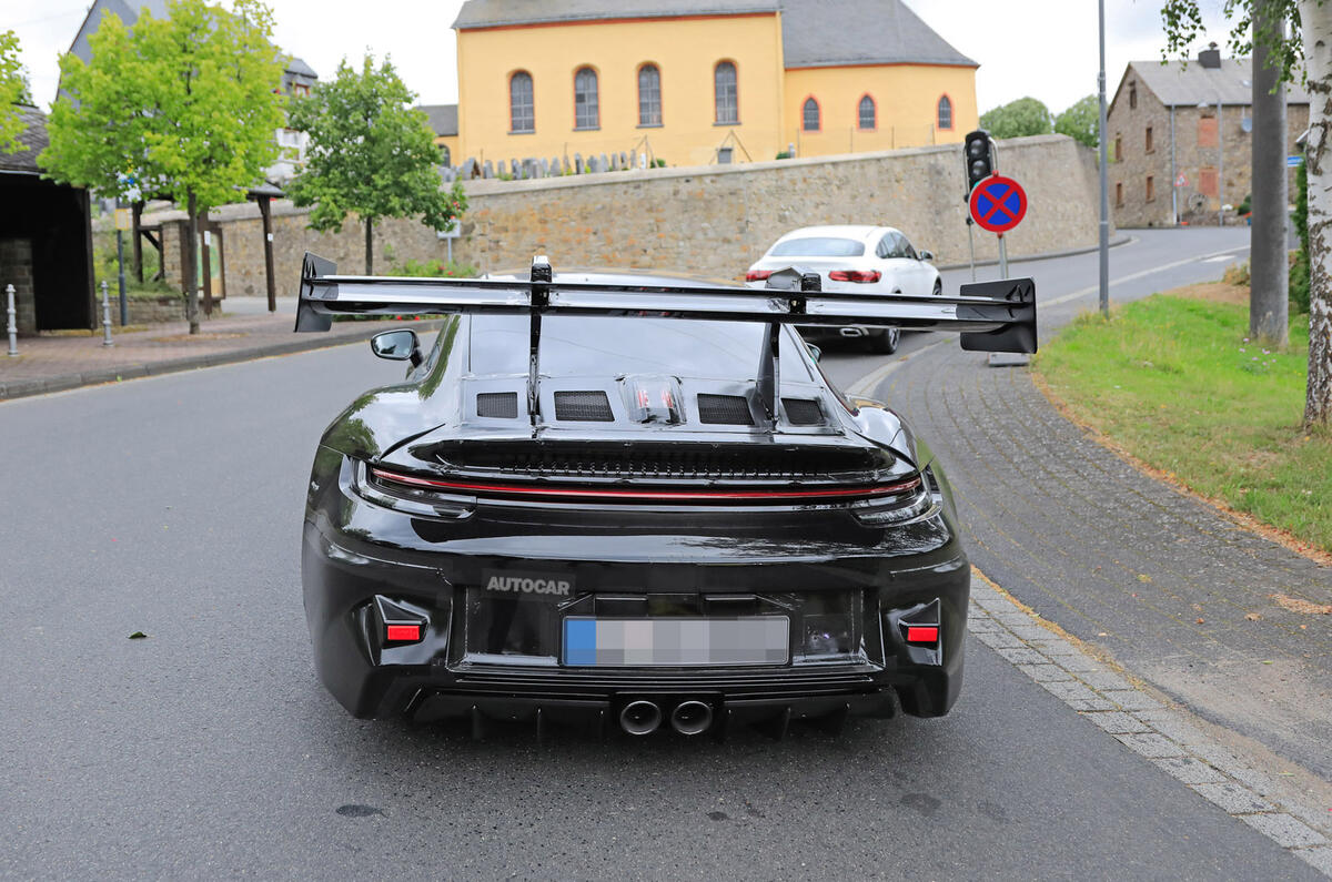 Porsche 911 GT3 RS - spy shots