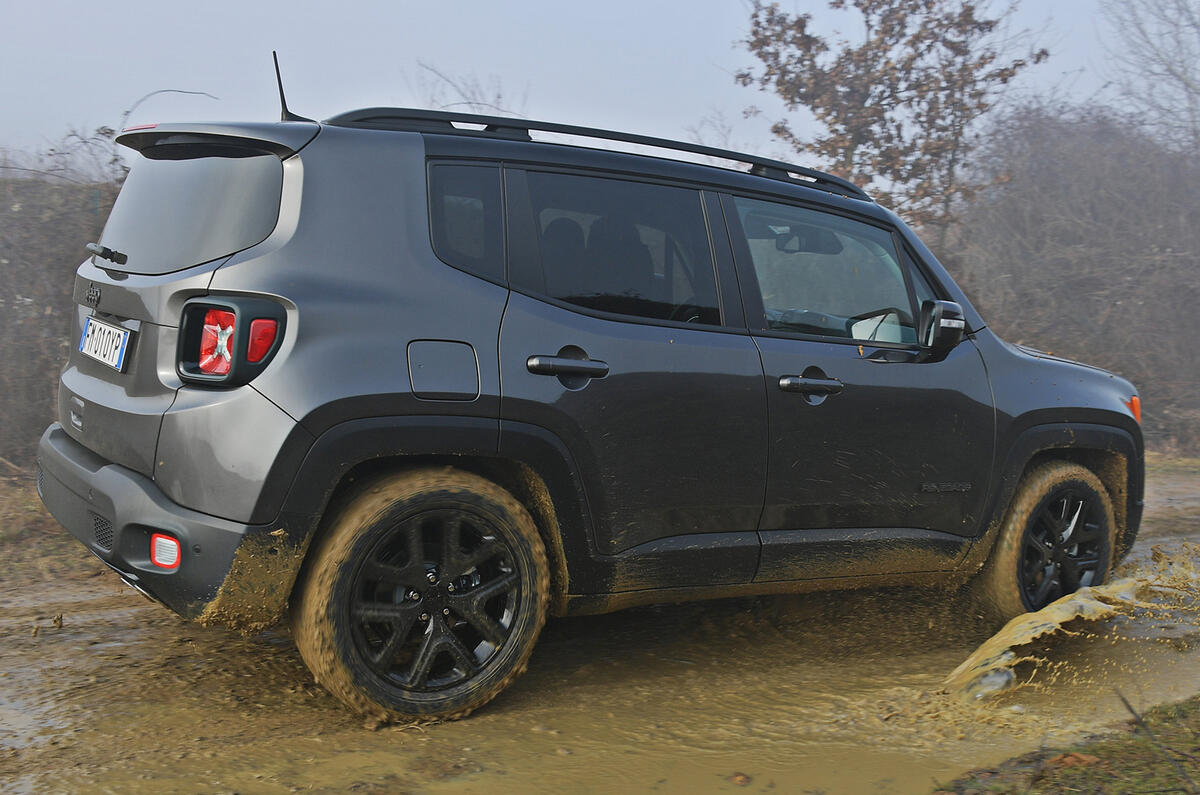 Facelifted Jeep Renegade shown at Turin motor show
