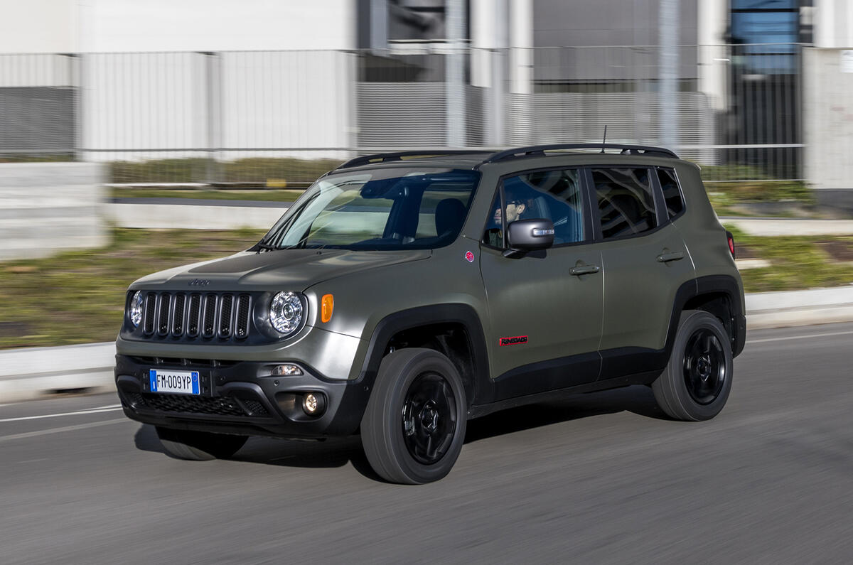 Facelifted Jeep Renegade shown at Turin motor show