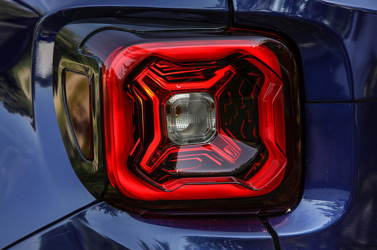 Facelifted Jeep Renegade shown at Turin motor show