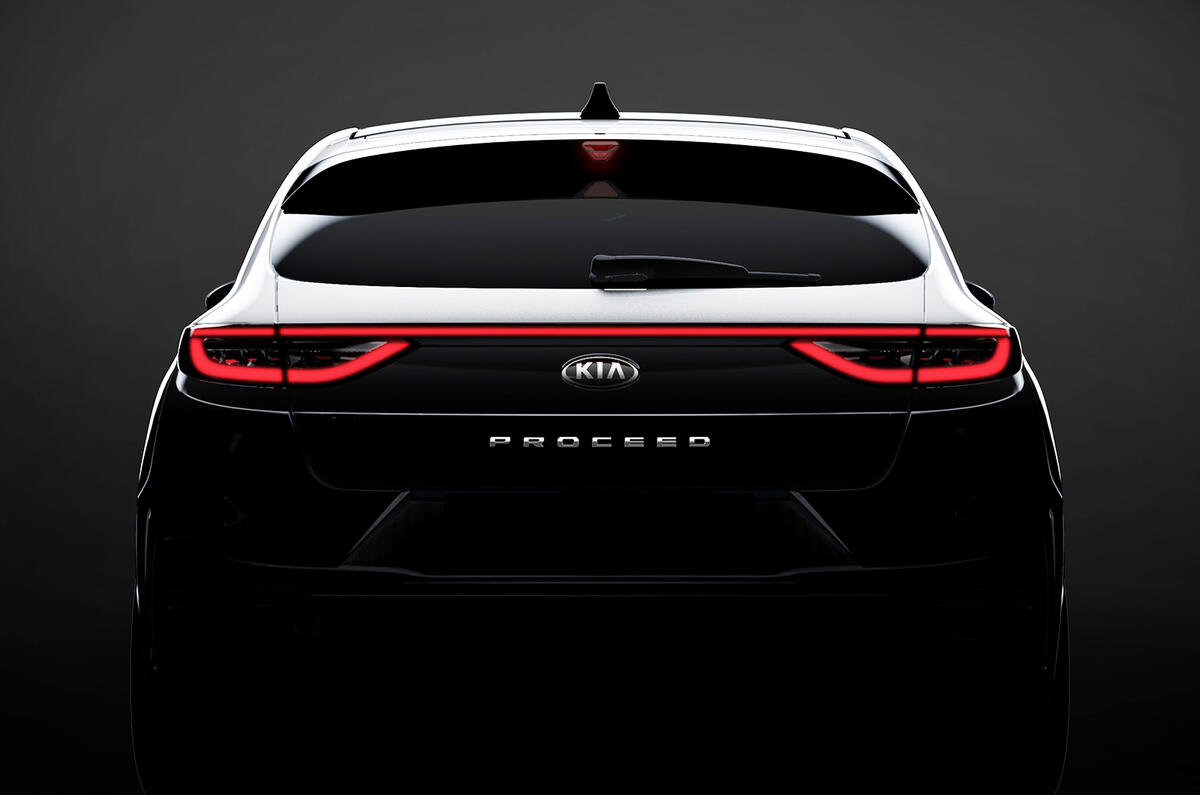 Kia Proceed: shooting brake rear revealed as Paris debut approaches