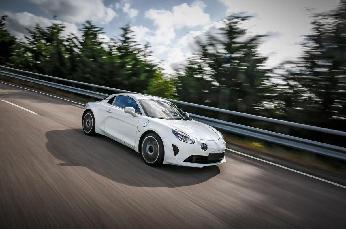 18 Alpine a110 18 Alpine a110