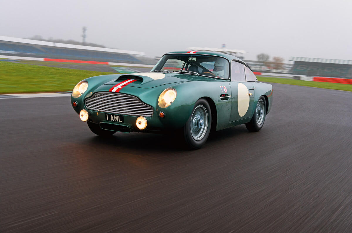 Aston Martin DB4 GT - tracking front Aston Martin DB4 GT - tracking front