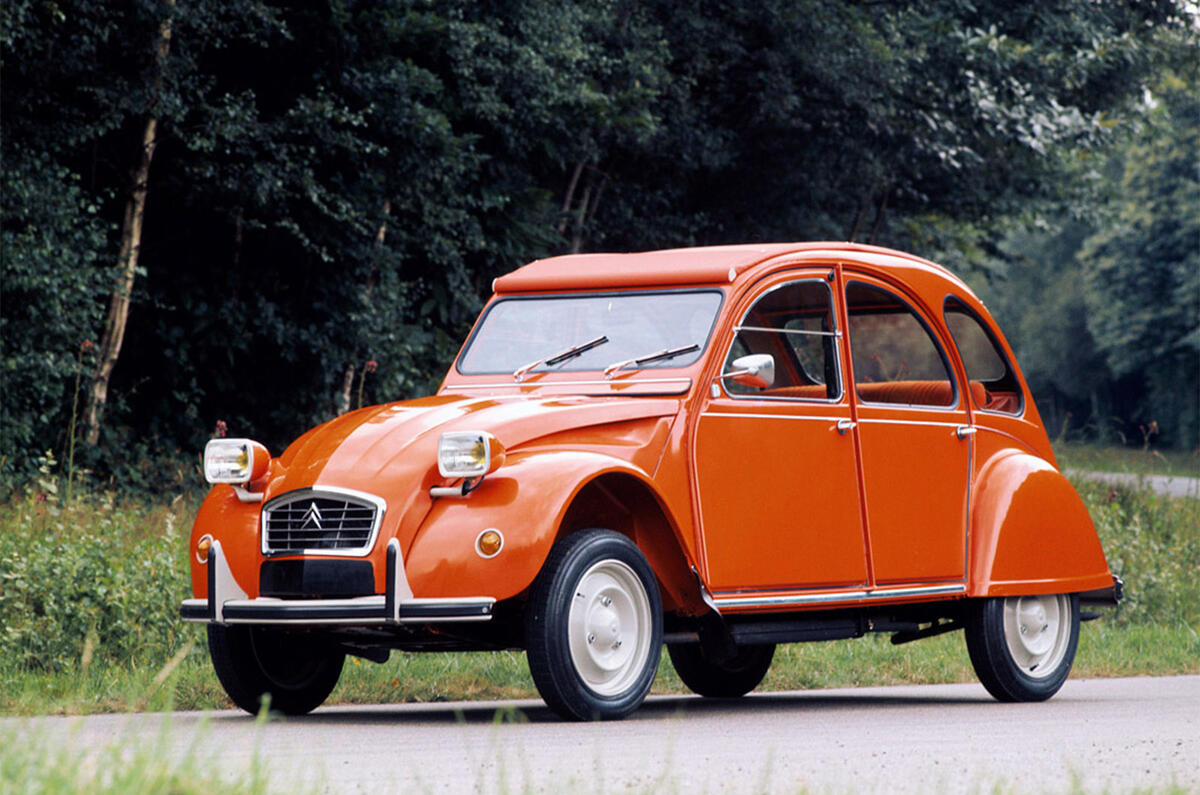 Citroën 2CV6 - tracking side