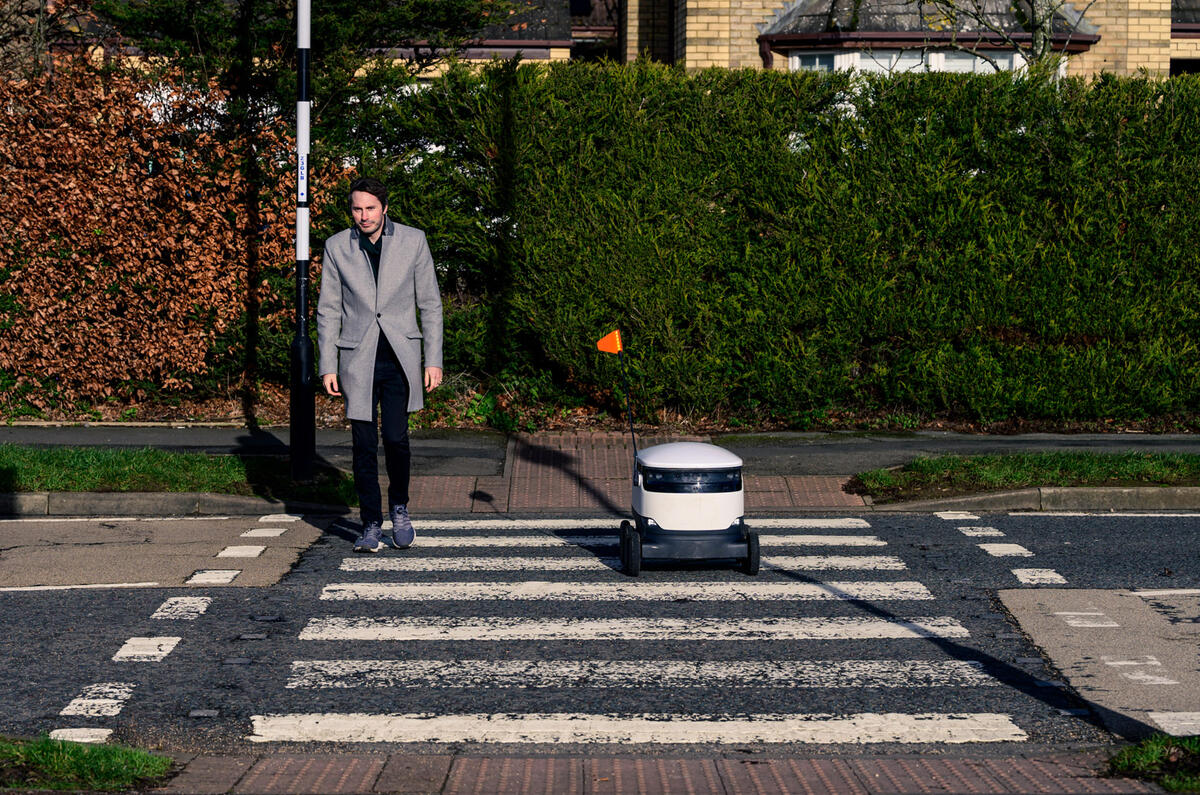 18 Robot Delivery 2021 olg 1973 18 Robot Delivery 2021 olg 1973