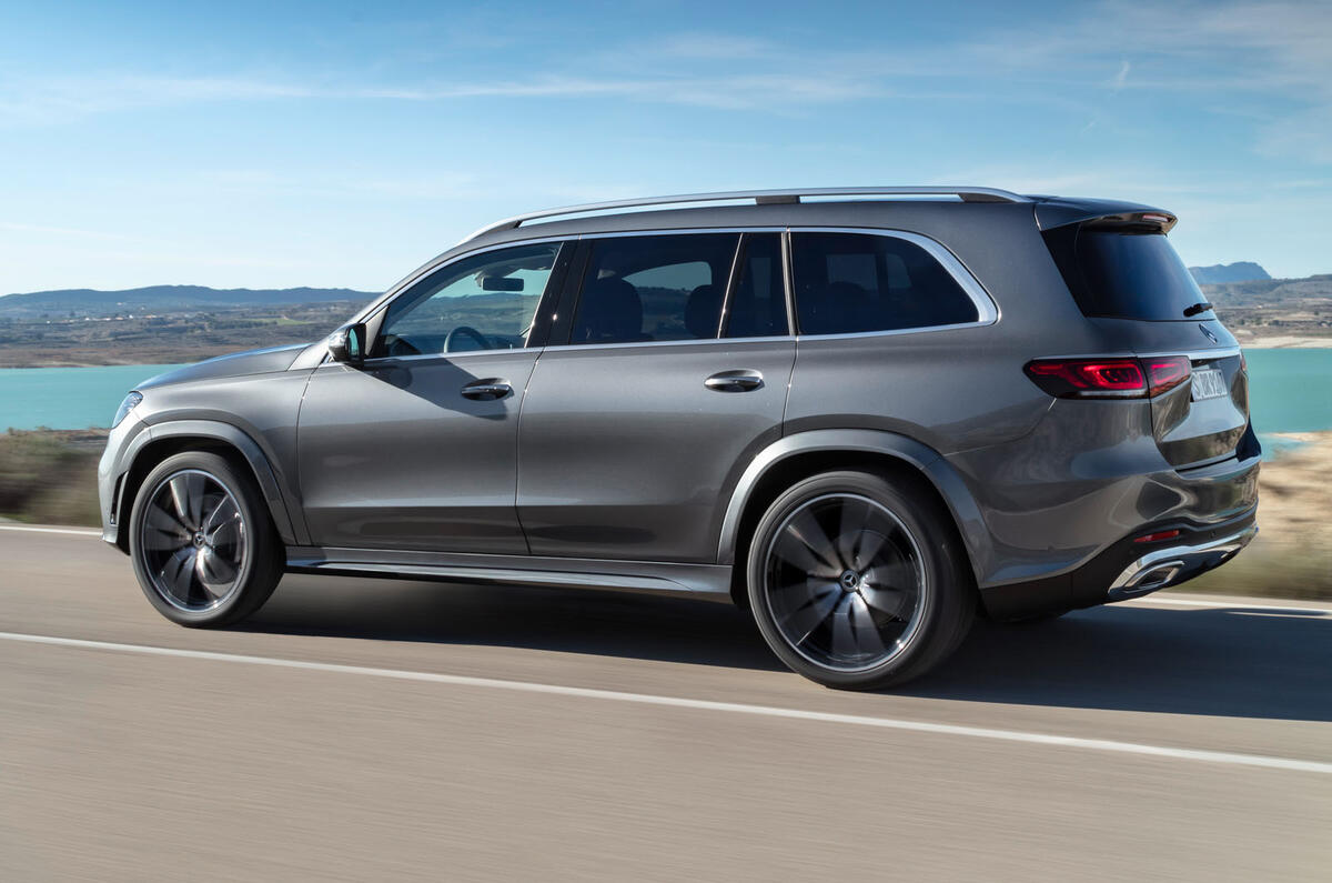 New Mercedes-Benz GLS - rear 3/4