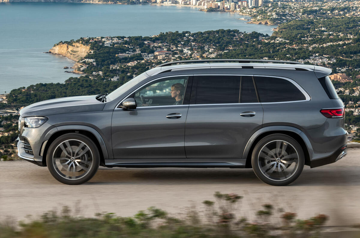 New Mercedes-Benz GLS - side profile