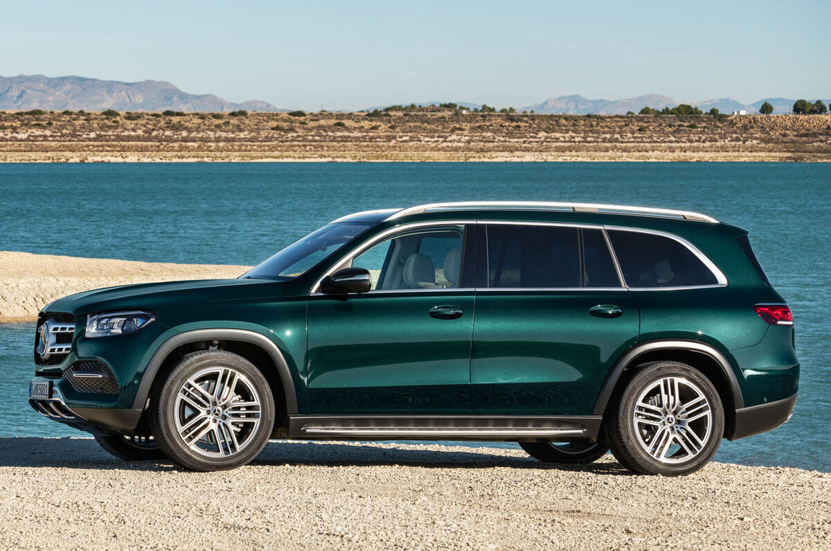 New Mercedes-Benz GLS - front 3/4