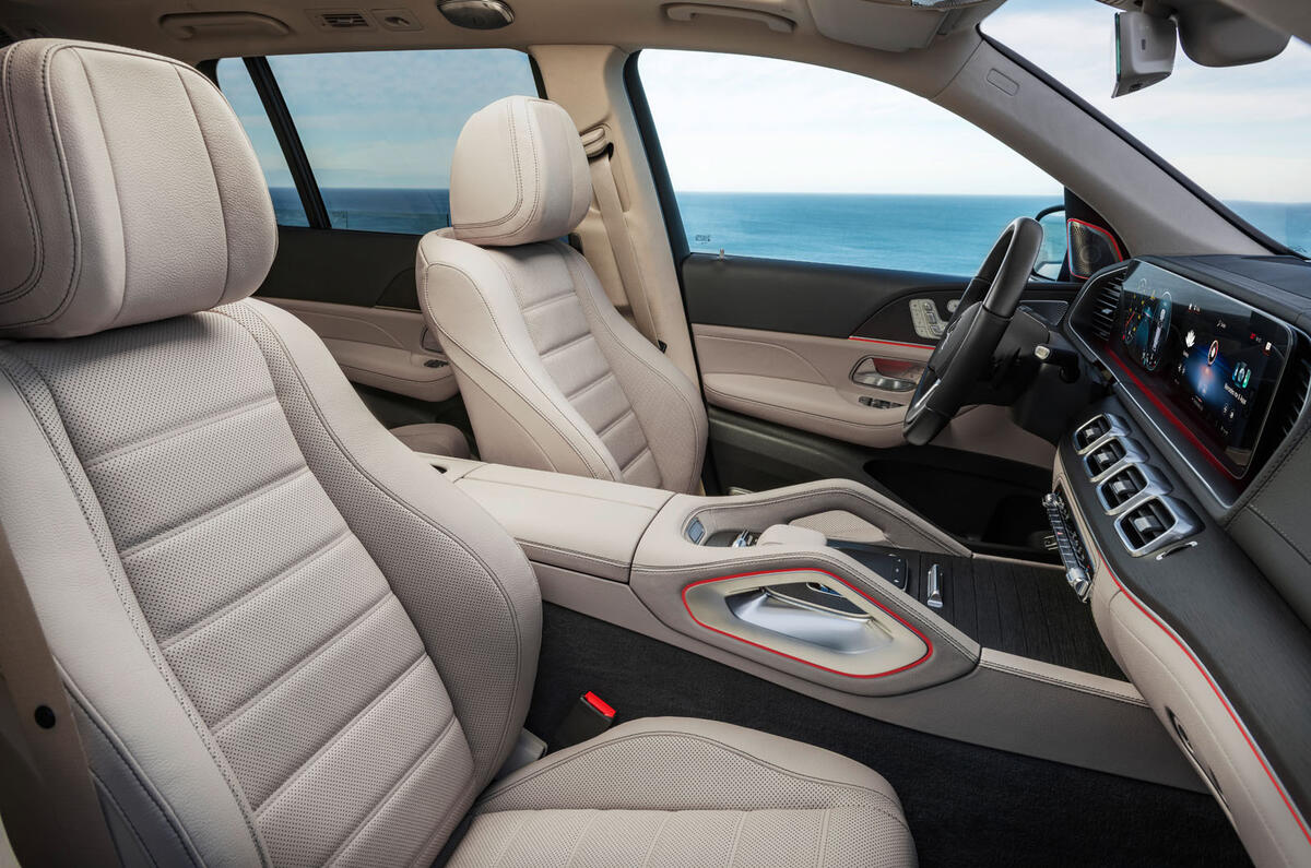 New Mercedes-Benz GLS - front seats