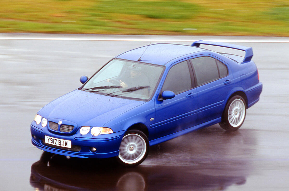 MG ZS 180 - hero side