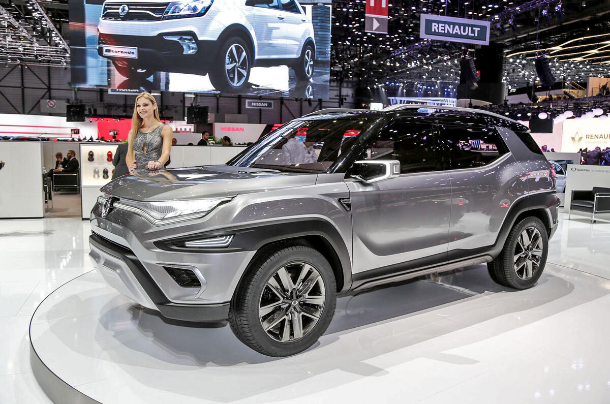 SSANGYONG XAVL