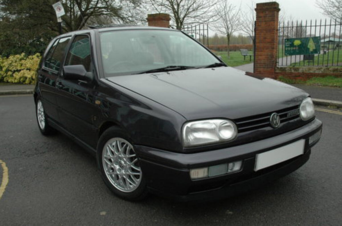Volkswagen Golf VR6 - front