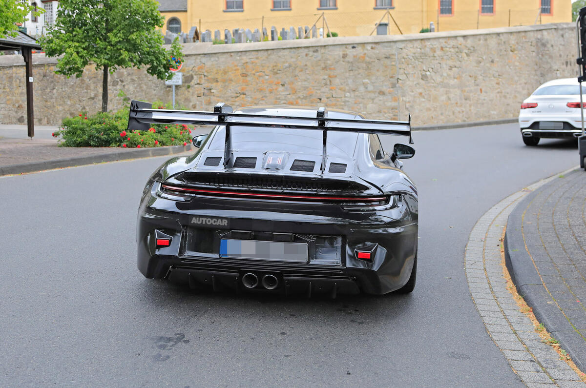 Porsche 911 GT3 RS - spy shots