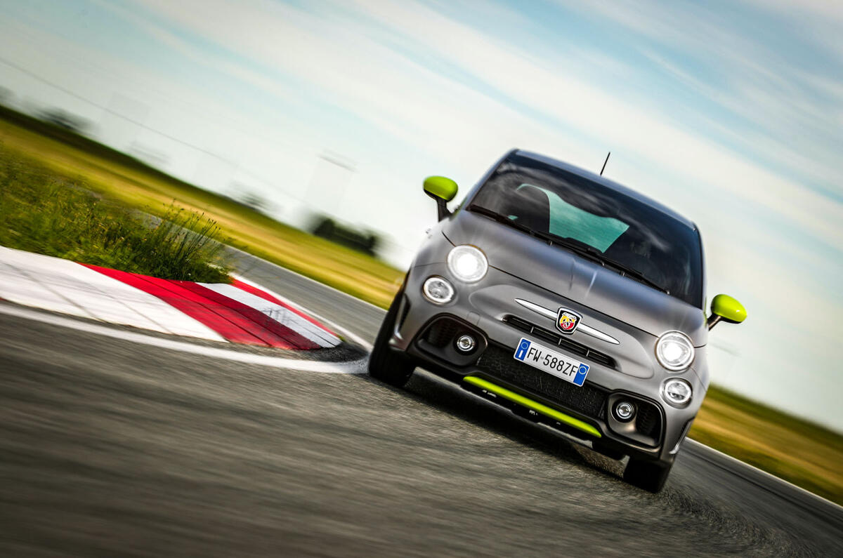 Abarth 595 Pista edition 