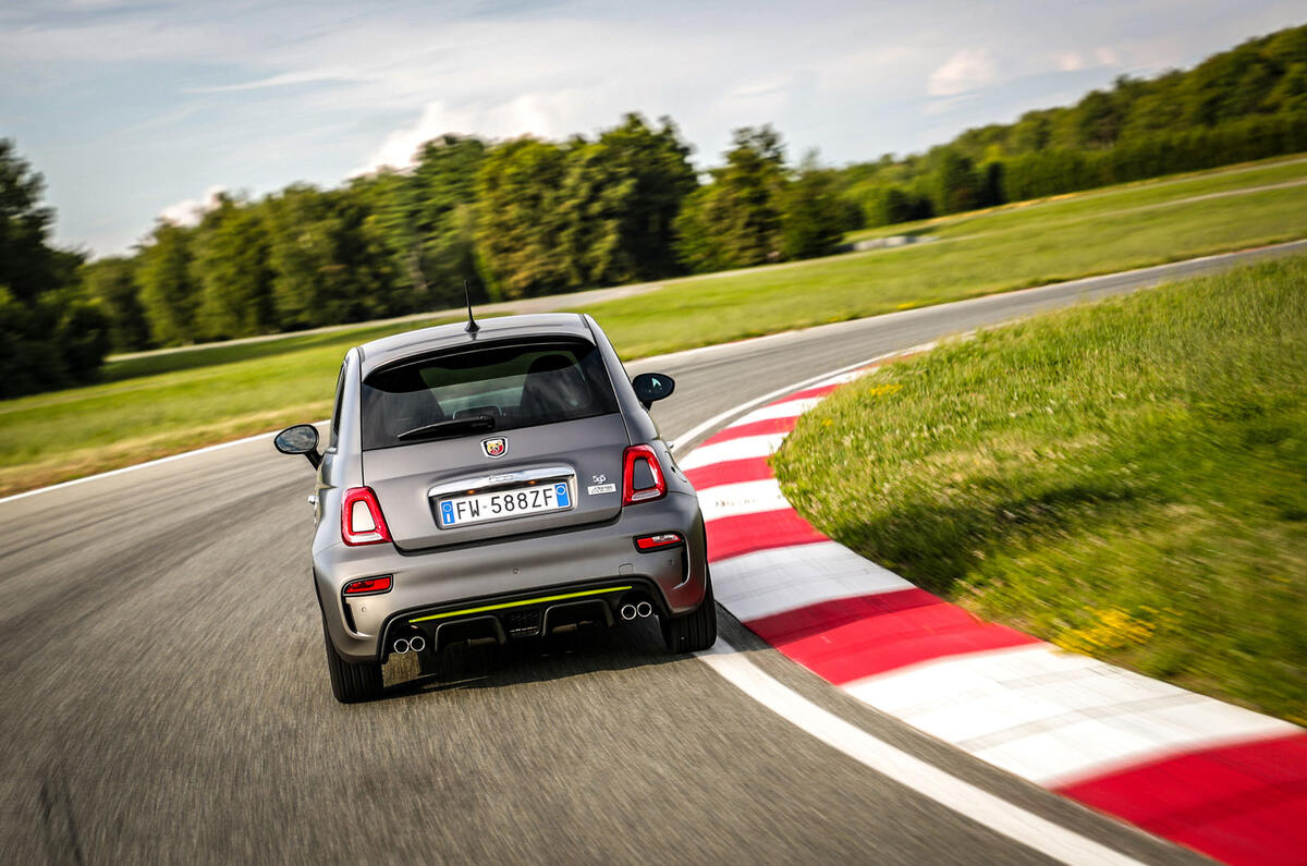 Abarth 595 Pista edition 