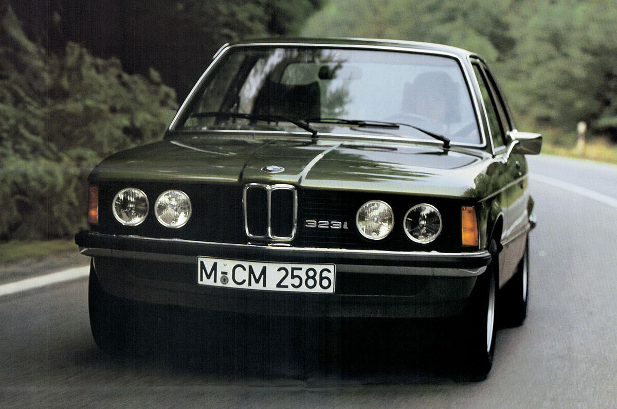 BMW 323