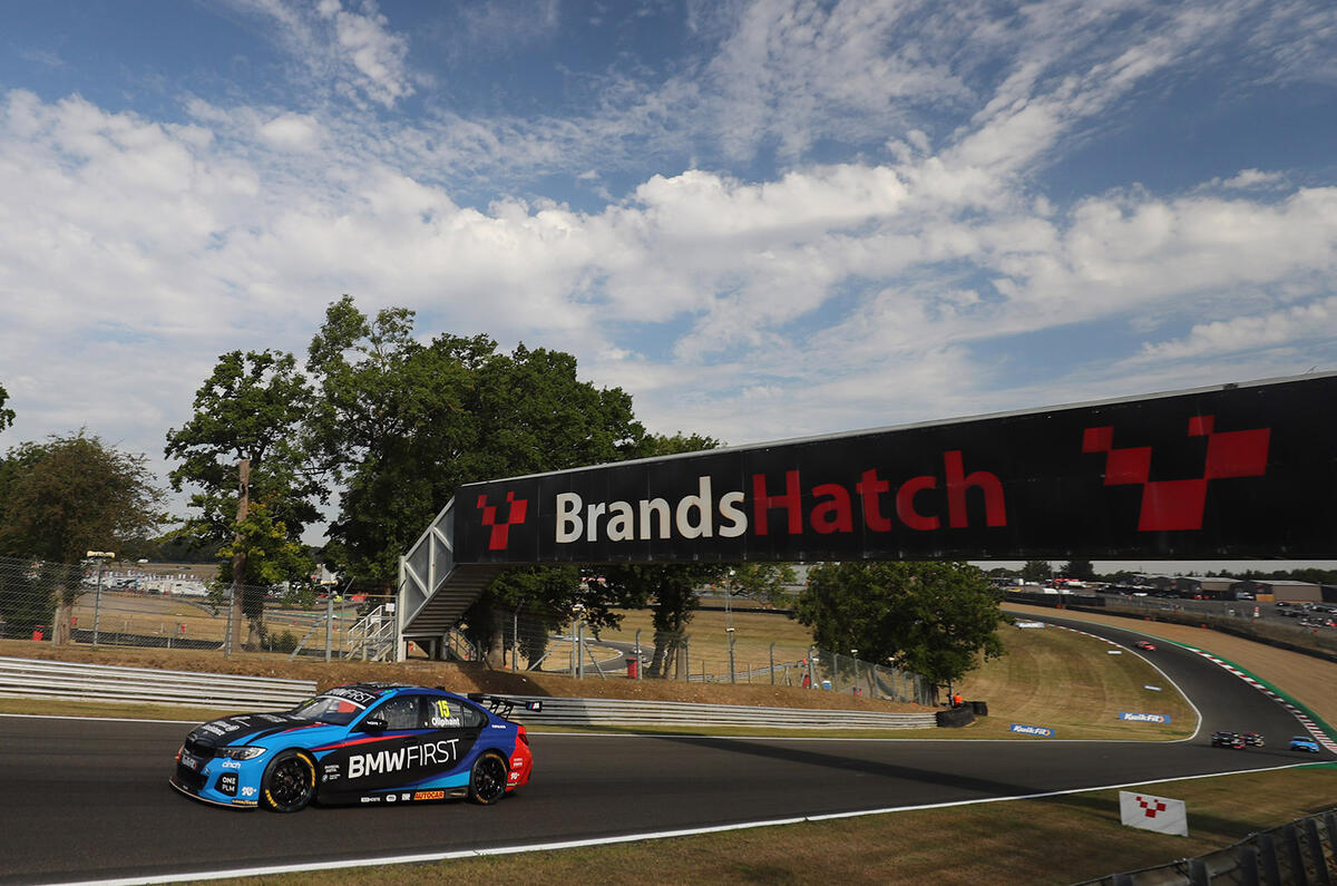 19 brands hatch