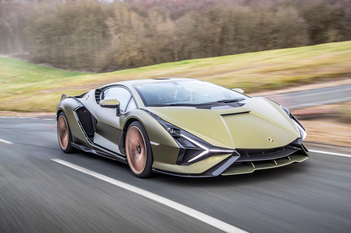 19 Lamborghini Sian FKP 37 Millbrook 079