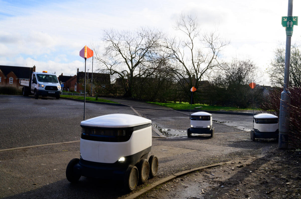 19 Robot Delivery 2021 olg 1793 19 Robot Delivery 2021 olg 1793