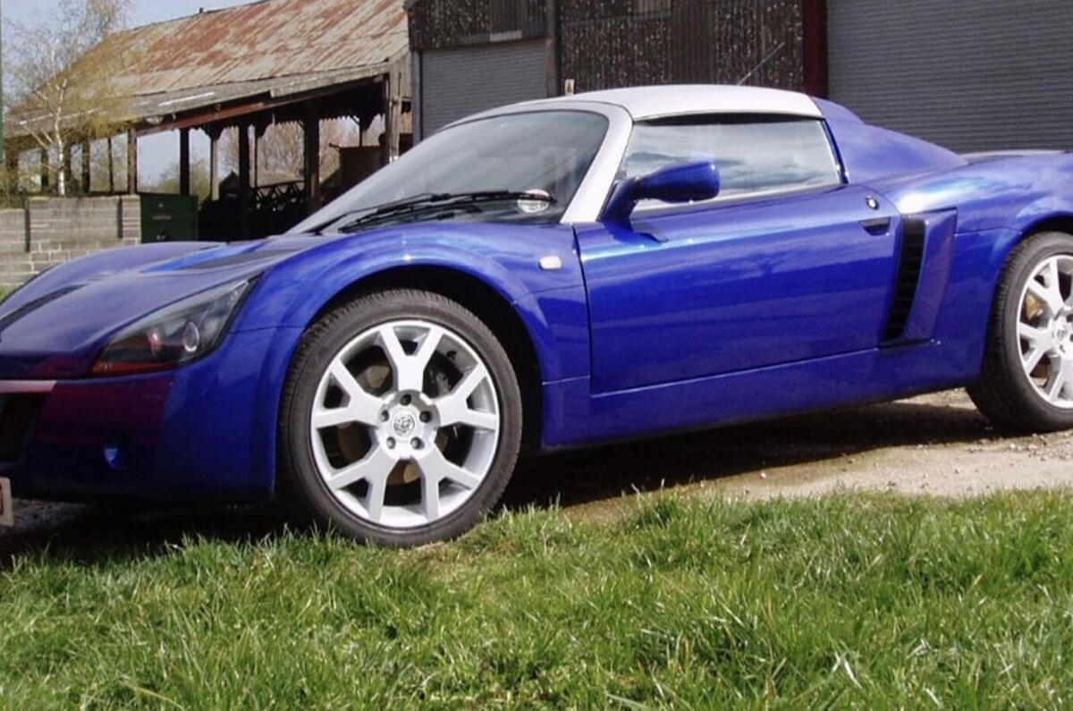 Vauxhall VX220 Turbo  Vauxhall VX220 Turbo