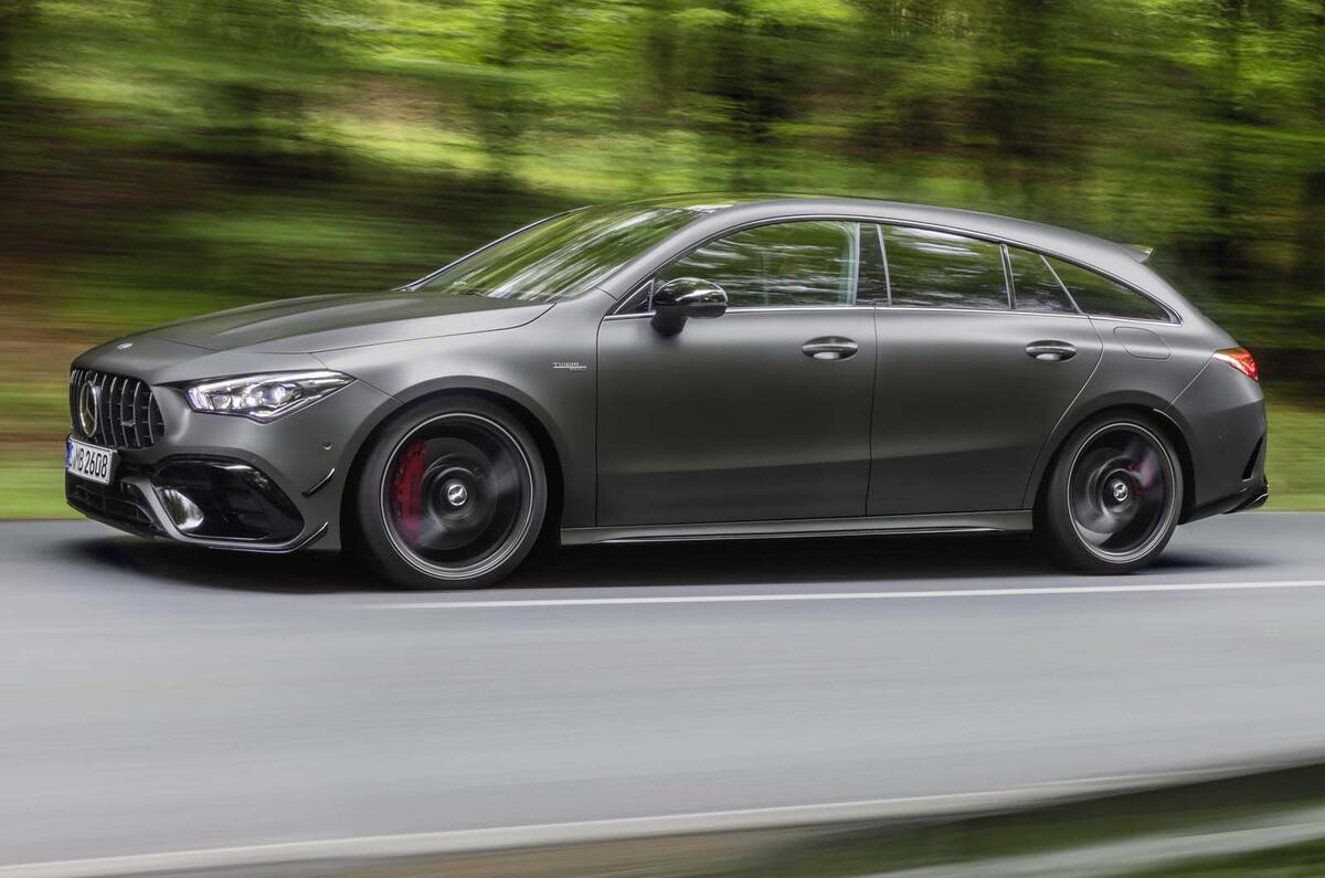 Mercedes-AMG CLA 45 S Shooting Brake - driving
