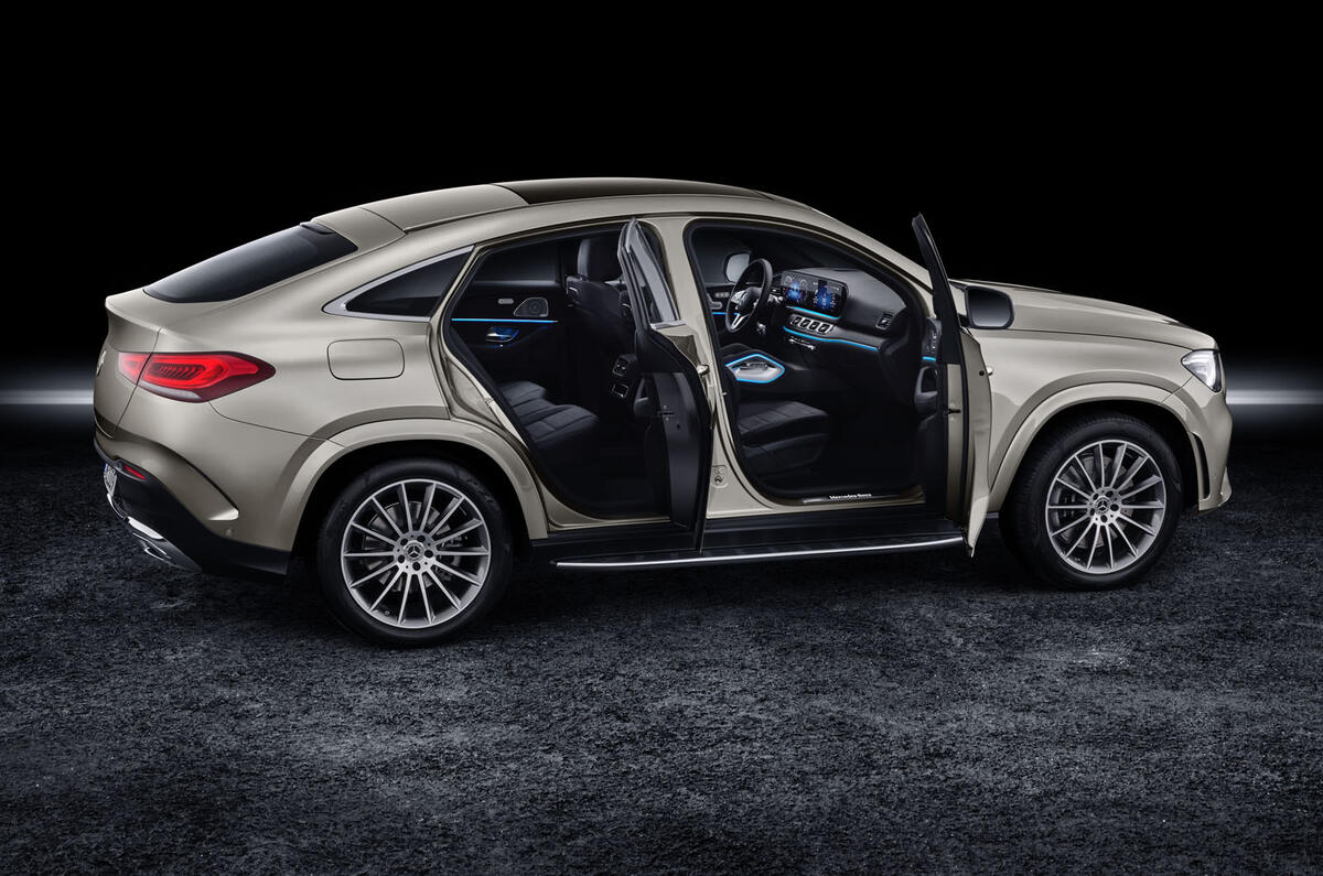 Mercedes-Benz GLE Coupé static - side (doors open)