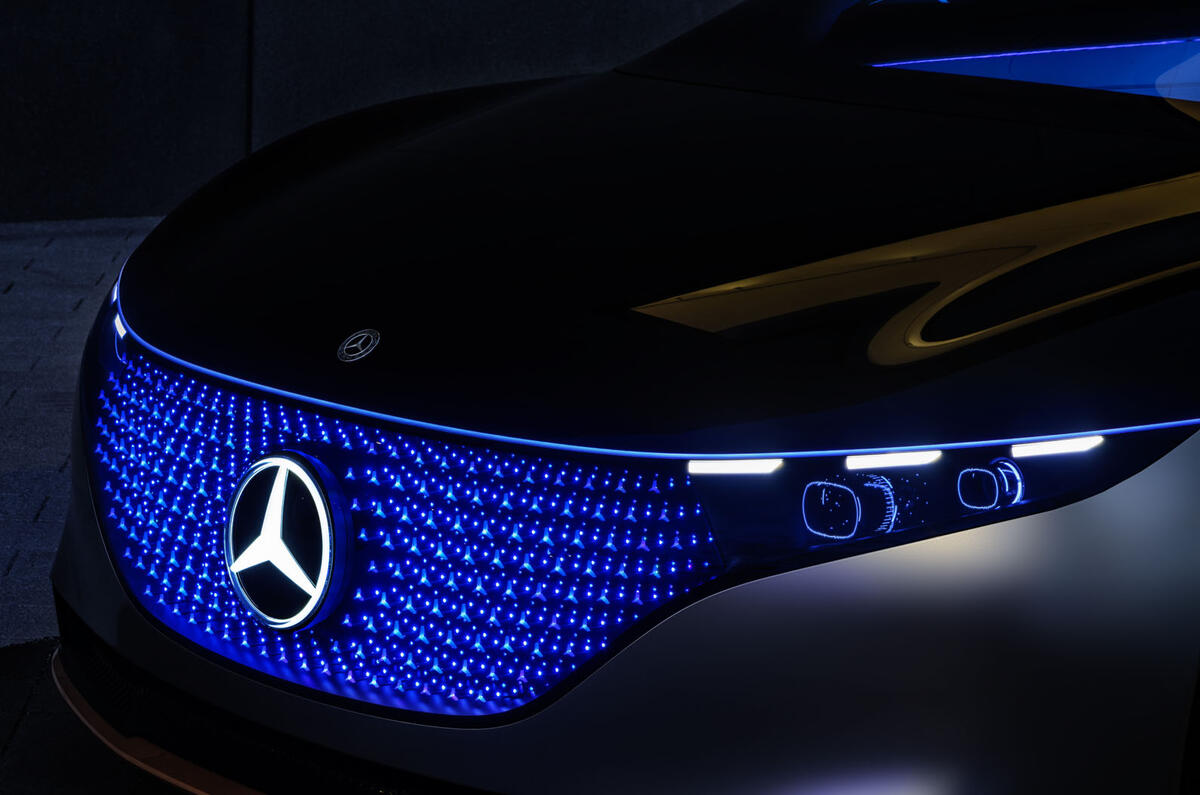 2019 Mercedes-Benz Vision EQS concept reveal