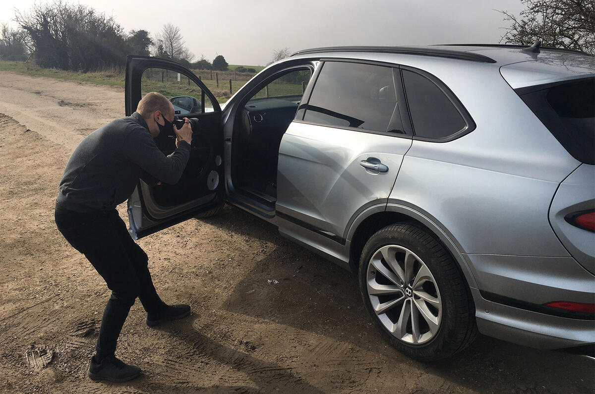 1 bentley shoot