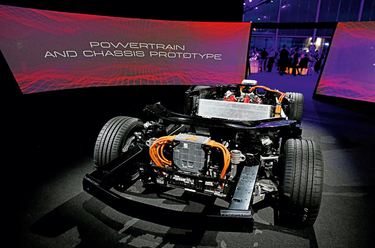 Ferrari SF90 Stradale plug-in hybrid - motors
