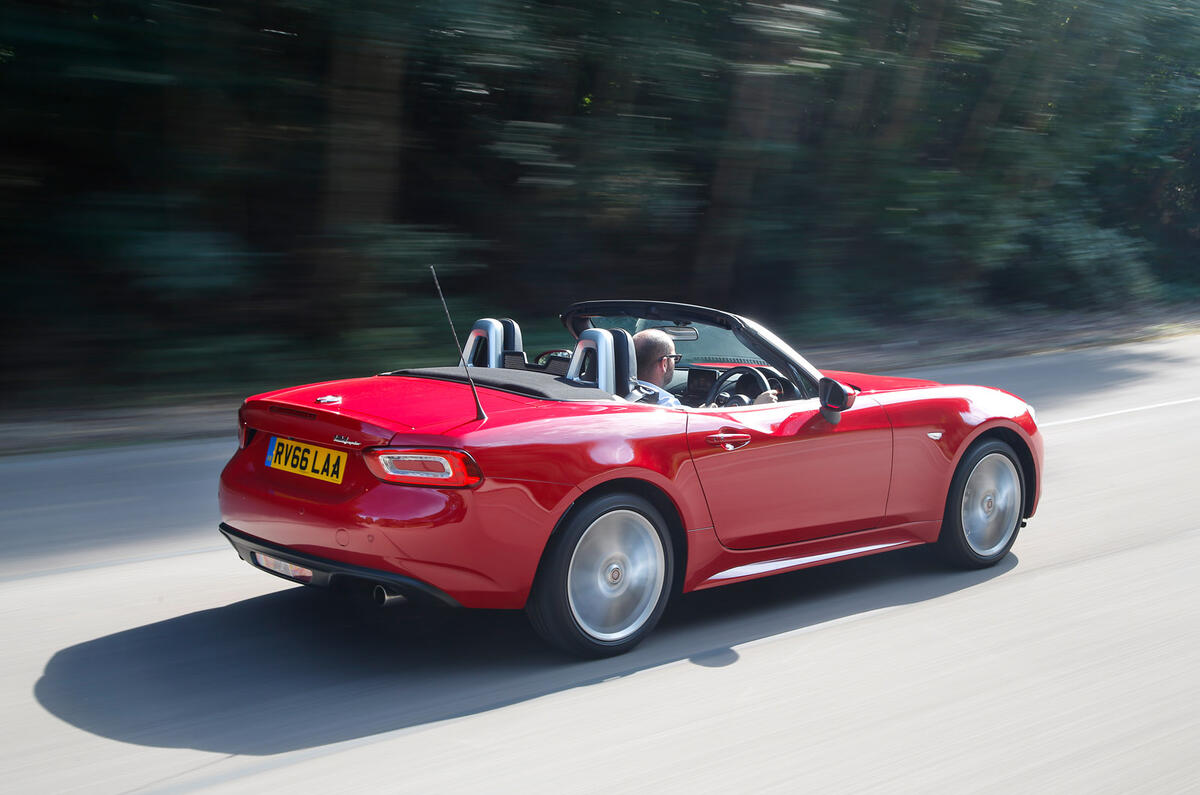 Fiat 124 Spider - tracking rear Fiat 124 Spider - tracking rear