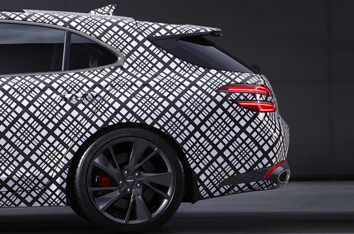 1 Genesis Shooting Brake 5