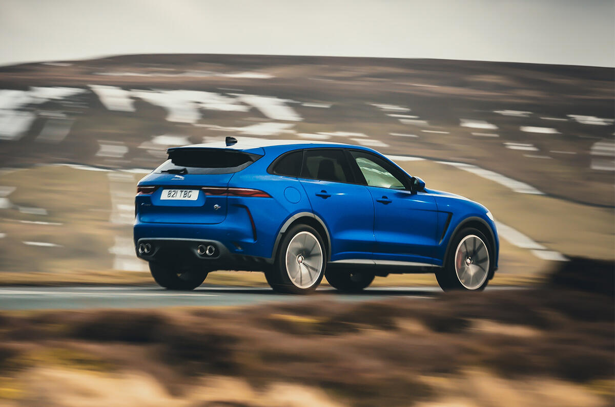 1 jaguar f pace