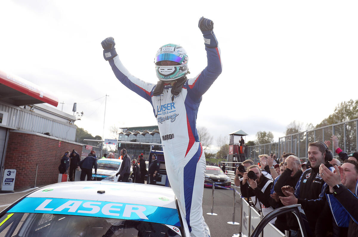 1BTCC Brands Sutton1 1BTCC Brands Sutton1