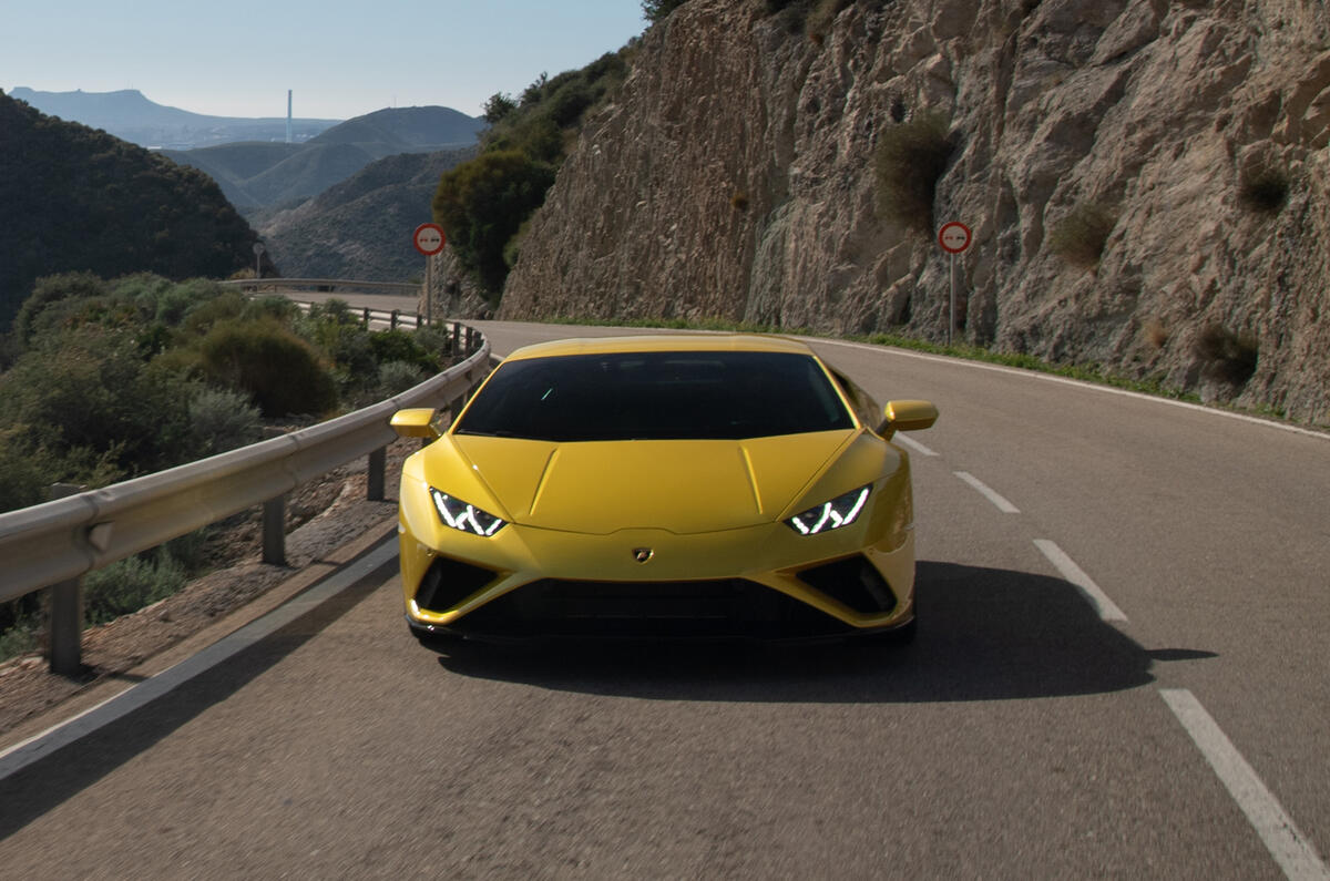 Lamborghini Huracan Evo RWDLamborghini Huracan Evo RWD