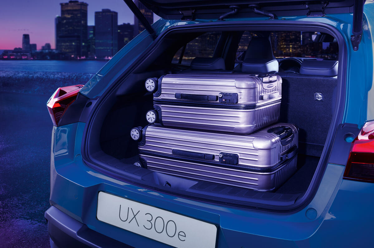 Lexus UX 300e