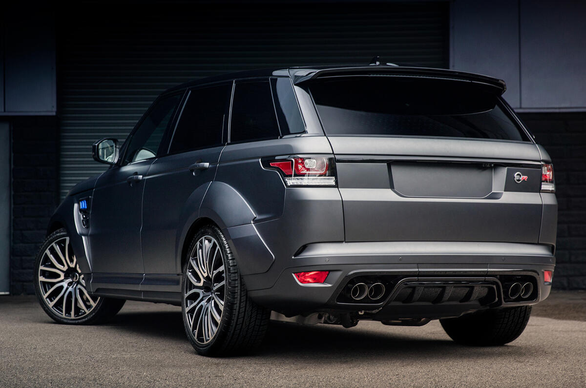 Kahn Design Range Rover SVR Pace Car