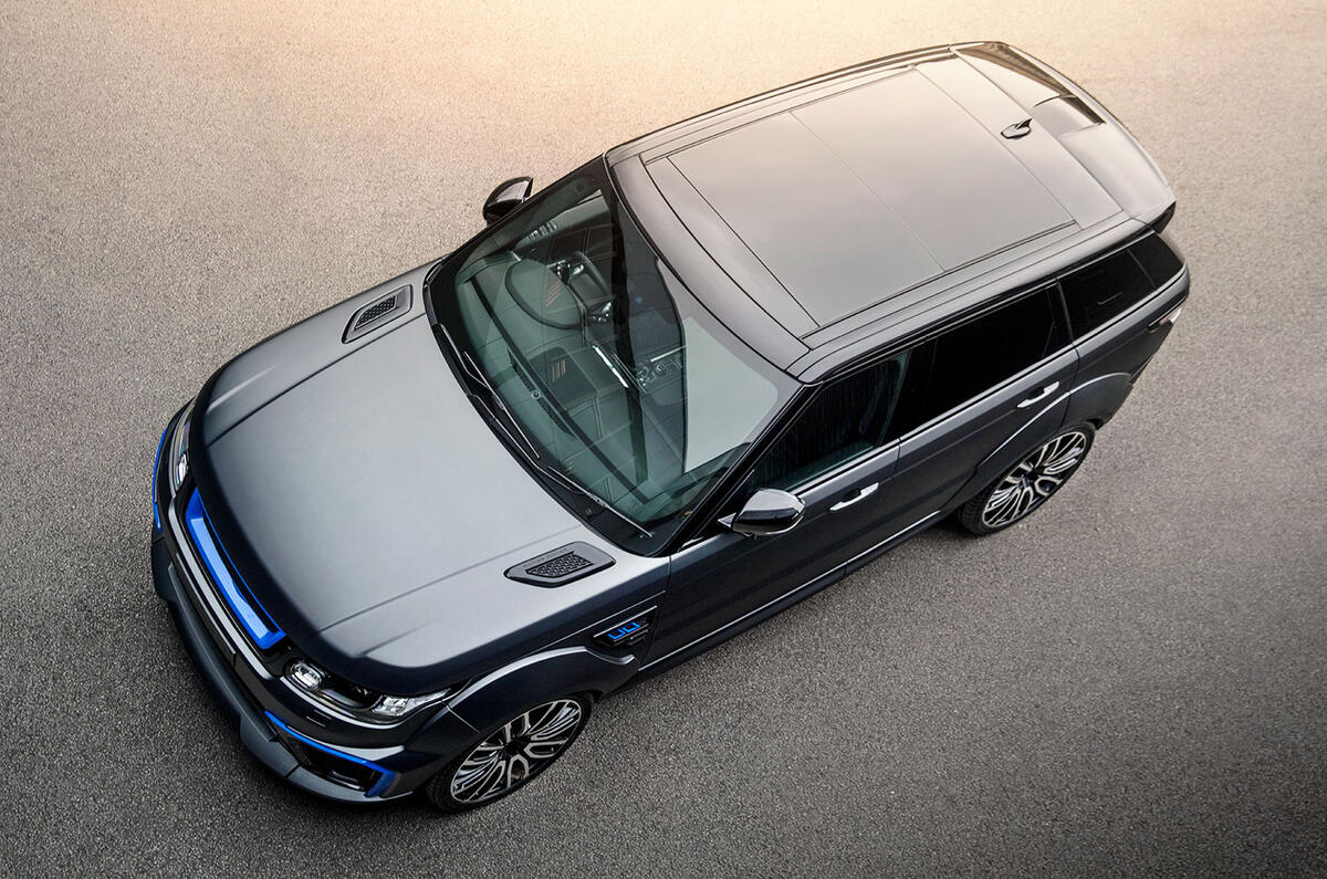 Kahn Design Range Rover SVR Pace Car