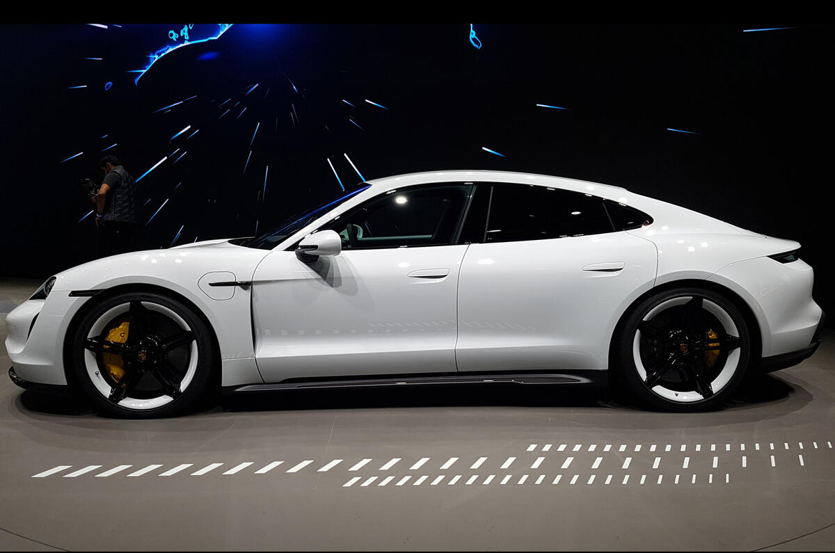 Porsche Taycan 2020 official reveal - side