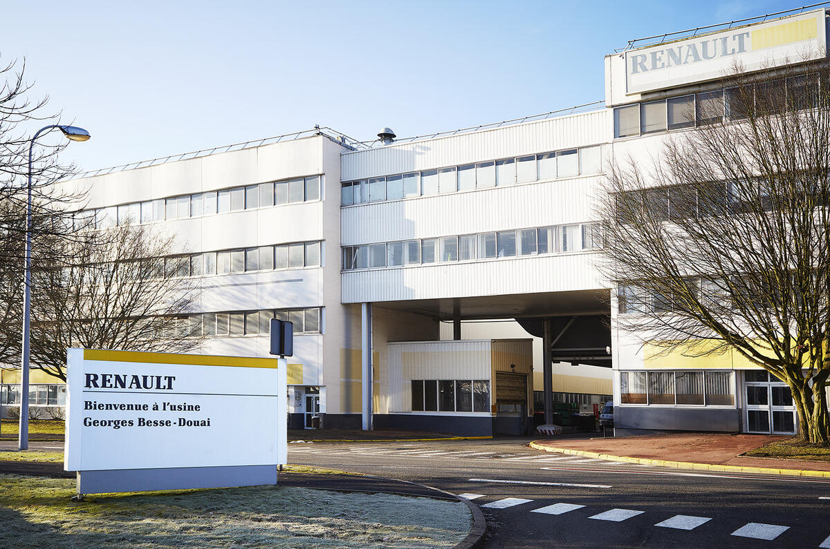 1Renault Douai