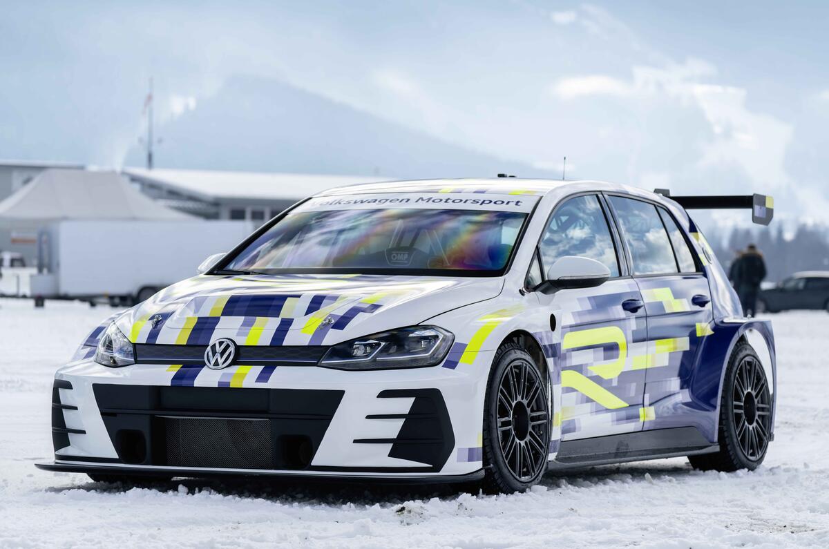 Volkswagen Golf eR1