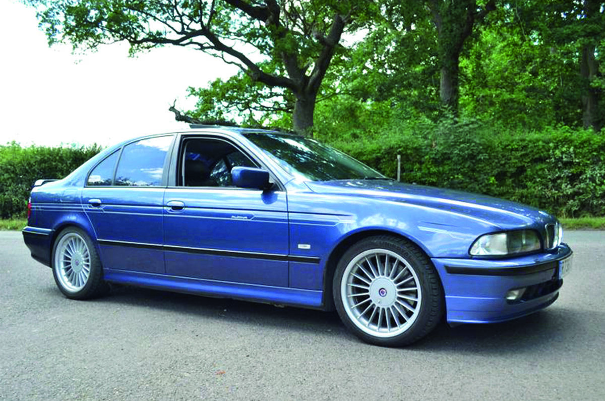 Alpina B10 - side Alpina B10 - side