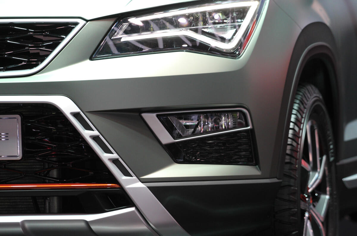 The front of the Ateca X-PERIENCE The front of the Ateca X-PERIENCE